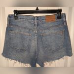 Madewell  Distressed Cruiser Straight Leg Shorts W27 Medium Wash Photo 1