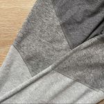 Outdoor Voices Springs 7/8 Legging in Graphite/Ash/Dove Gray Colorblock Size M Photo 8