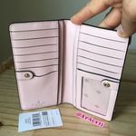 Kate Spade Wallet Photo 5