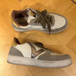 Victoria Madrid Suede & Metallic Beige Cream Sneakers European 39 / US Size 8 Tan Photo 0