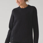 Lululemon  Fleece Be True Crew  Pullover Sweatshirt Black Photo 0
