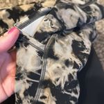 Lululemon  Invigorate HR Tights Leggings Size 4 Photo 7