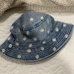 American Eagle 90s women Daisy Denim Bucket Hat y2k Photo 0