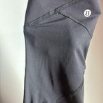 Lululemon  Athletica Black crop leggings size 8. pkts. Paint spots as shown. Photo 3