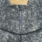 Lululemon NWOT  Train To‎ Beach High Rise Shorts 10" Denim Wash Blue Hail Multi 6 Photo 4