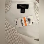 Thalia Sodi 🆕  White Peplum Sleeveless Blouse Photo 6