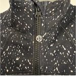 Lululemon  define jacket, black and pink, size 4 Photo 1