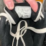 Nike (Size 9.5 Women’s/Size 8 Men’s)  Lebron Witness VII White/Metallic Silver-Black Photo 5