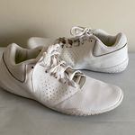 Nike Women’s Cheer Sideline IV white SZ 8 cheerleading athletic shoes Photo 0