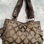 Coach Shoulder Bag Vintage Y2K Signature Canvas Photo 4