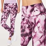 Lululemon  Wunder Under Hi-Rise Tight 28" in Blush Blossom Size 4 Photo 3