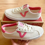 Vans  Sport Low Shoes Women 8.5 US
Men's 7.0 US Photo 0