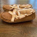 UGG  Dakota Sunshine Perforated Women’s Slipper Photo 7