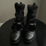 Report Women's North Fashion Boot Black Faux Fur Winter Booties Size 7.5 Photo 1
