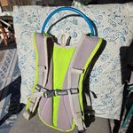 CamelBak aurora women's hydration backpack 2 Ltr Green Photo 2