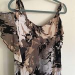 Attention Silky ruffle tank!   Photo 0