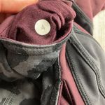 Lululemon  Kris Cross Crop Black MeshStretch Full-On Luxtreme size 4 leggings Photo 9