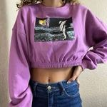 MTV Brand MTV Screen Cropped Crew Neck Sweatshirt Photo 5