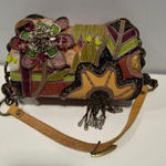 Mary Frances Women's Pink/Green Size Small Kitsch Beaded Clamshell Shoulder Bag Tan Photo 0