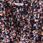 Counterparts 357.  v-neck floral blouse size large NWT Photo 6