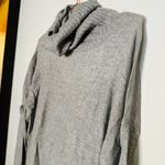Abound  Grey Long Sleeves Turtle Neck Soft Ribbed Sweater Size XL Photo 1