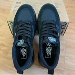 Vans  UltraRange Neo VR3 Shoe Mens 10.5 US Women 12.0 US Photo 10