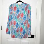 Lilly Pulitzer Size Small V-Neck Long Sleeve Tunic Vibrant Coral Reef Print Photo 4