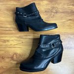Baretraps  Rosea Black Leather Studded Ankle Boots Size 7.5 Block Heel NEW Photo 1