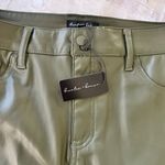 Hunter & Brown Vegan leather cargo midi skirt camo green size M NWT Size M Photo 9