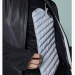 Nike Women's Storm-FIT Adv Run Division Jacket Photo 4