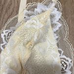 Anthropologie π Elegant Lace Bralette in Light Yellow NWT Size XS Photo 2