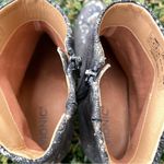 Vionic  Vivian Kamryn Snakeskin Leather Ankle Boots, Size 9.5 Excellent Condition Photo 6