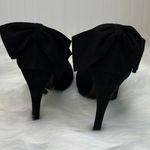 Vera Wang black suede bow accent pumps heels stilettos platform size 9M 4.25” Photo 6