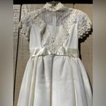 Vintage 1940s Ivory Organza Wedding Dress Appliqué Lace Antique Wedding Photo 3