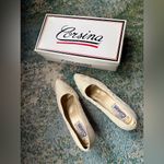 Vintage NOS Corsina embroidered fabric bone evening pumps, size 9.5M Photo 1