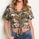 Storia  Brown Black Tan Camo Camouflage Short Sleeve Tie Button Down Crop Top M Photo 1