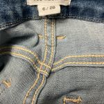 Good American  Distressed Jeans Photo 4