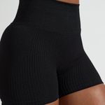 Buffbunny Ribbed Seamless Scrunch Short Photo 1