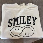 H&M  Smiley Sweatshirt Crewneck x Tan Photo 0