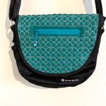 Sherpani Bag Mint Sherpani quilted adjustable crossbody bag. Sz 11x9 Photo 1