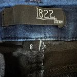 1822 Denim Mid Rise Dark Wash Skinny Jeans Women’s Size 8 Stretch Comfort Fit Photo 2