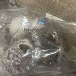 Lovely hair clip Photo 1