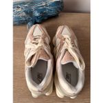New Balance 9060 Sneakers in Driftwood Size M7/W8.5 Photo 6