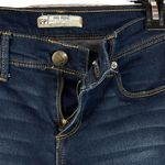 Free People SZ 24 Skinny Jegging Jeans Low-Rise Stretch Pockets Whiskered Blue Photo 2