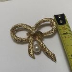 Beautiful Signed Aai Brooch Pin Gold Tone Bow Ribbon Photo 9