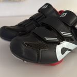 Peloton  Black and Red Cycling Shoes EUC Photo 2