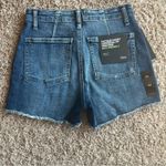 Silver Jeans NWT!  Fatigue Short High Rise Universal Fit Size 24 L3 Photo 1
