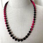 Pink and black beaded vintage necklace Photo 0