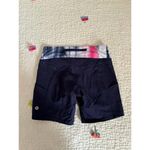 Lululemon  Run Shorty Short Zip Pocket Silicone Dots Luxtreme Shorts Size 4 Photo 0