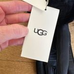 UGG  Fur Trim Gloves in Black Photo 4